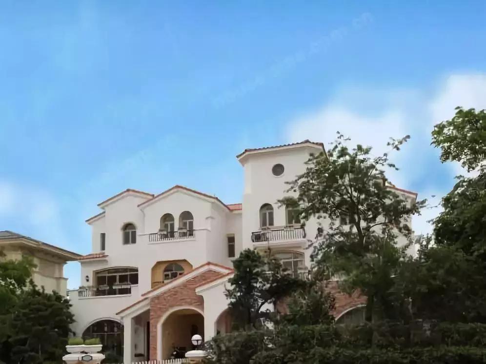 江門臺風最新動態(tài)及觀點論述