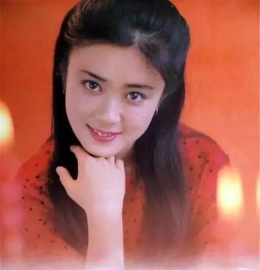 老演員女專屬高科技產(chǎn)品體驗(yàn)之旅獨(dú)家報(bào)道