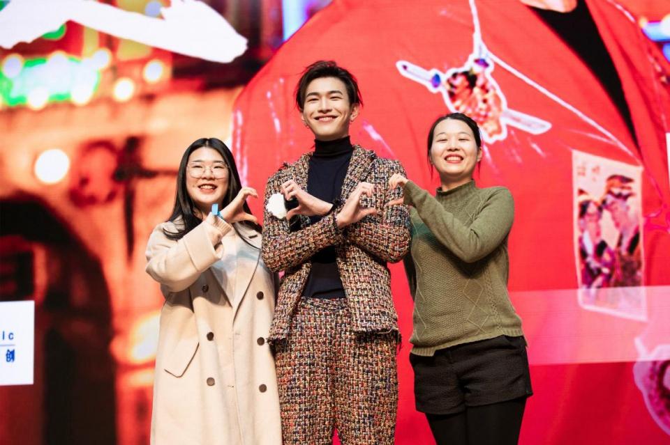 孔垂楠最新科技產(chǎn)品引領(lǐng)未來生活潮流