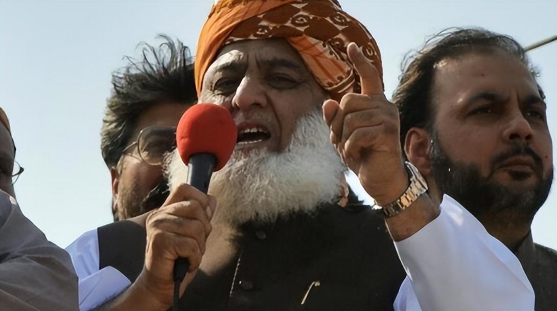 季莫申科最新動(dòng)態(tài)報(bào)道??