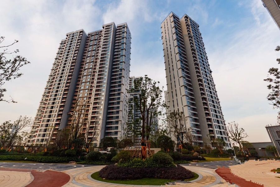 武漢市盤龍城最新房價(jià)動(dòng)態(tài)與投資置業(yè)熱門選擇