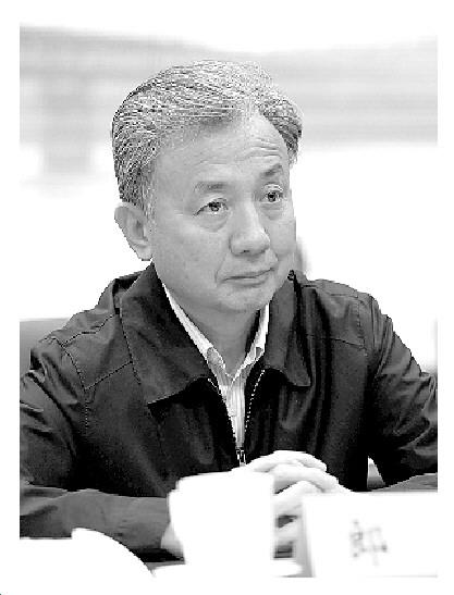 中國最新刑法下的獨(dú)特小巷美食探秘之旅